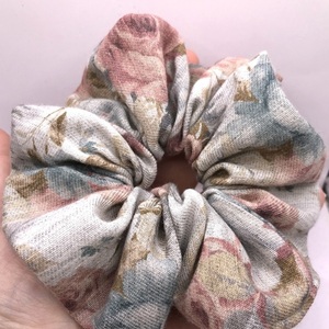 Υφασμάτινο λαστιχάκι scrunchie vintage rose - ύφασμα, κορίτσι, για τα μαλλιά, λαστιχάκια μαλλιών - 3