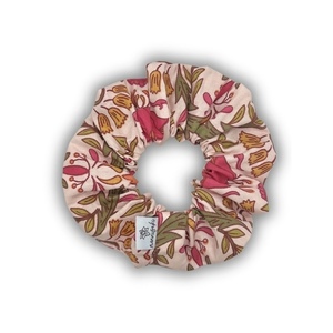 Pink bloom scrunchie - ύφασμα, φλοράλ, για τα μαλλιά, λαστιχάκια μαλλιών