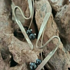 Ελεύθερες γραμμές - ημιπολύτιμες πέτρες, ιδιαίτερο, αιματίτης, χειροποίητα